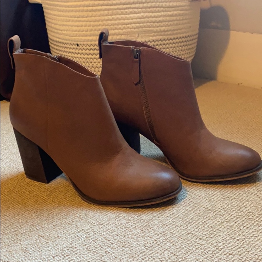 BP Block Heel Bootie - Cognac - Size 10.5